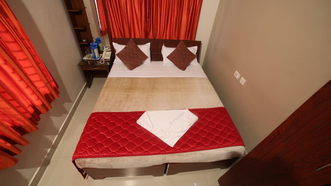 Hotel I-Way Residency Perungudi เชนไน ภายนอก รูปภาพ